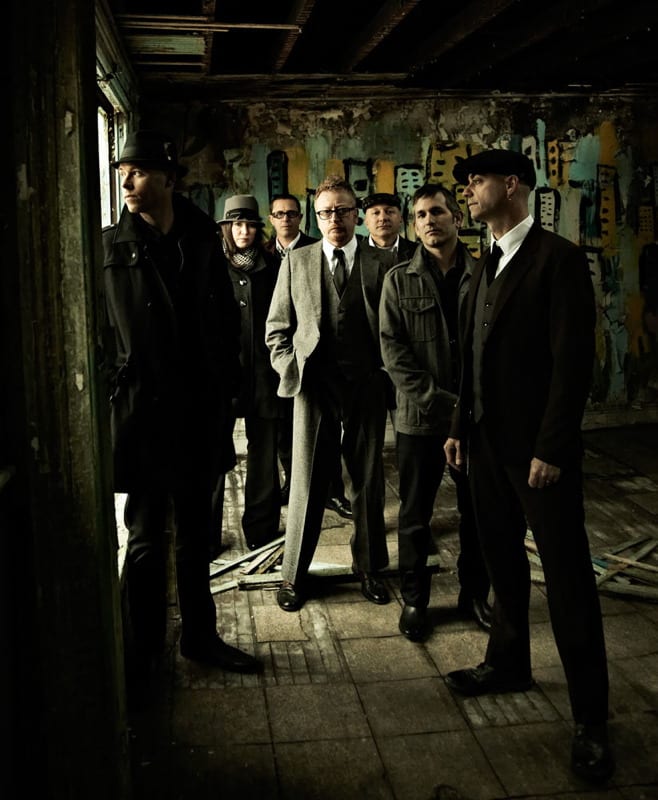Pressefoto: Flogging Molly 2011
