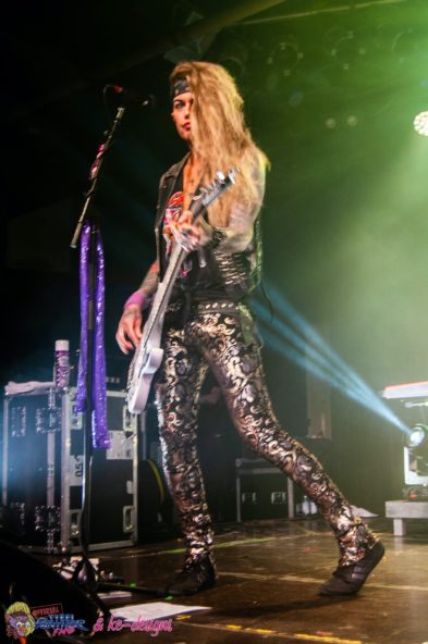 2020-01-30-steel-panther-muenchen-photo-kathy-ertl-ke-designs-fanthers-016